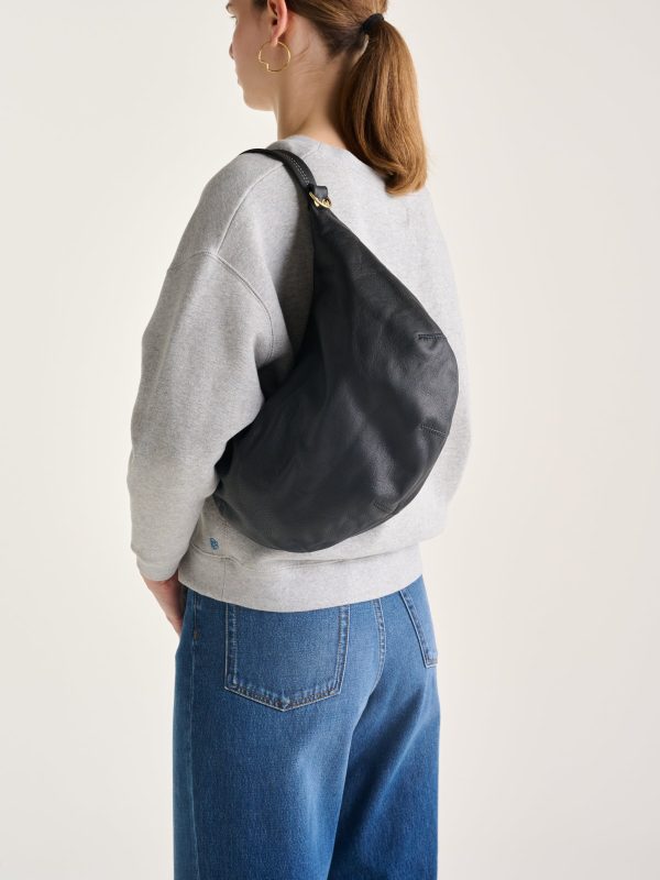 Artemisia Shoulder Bag