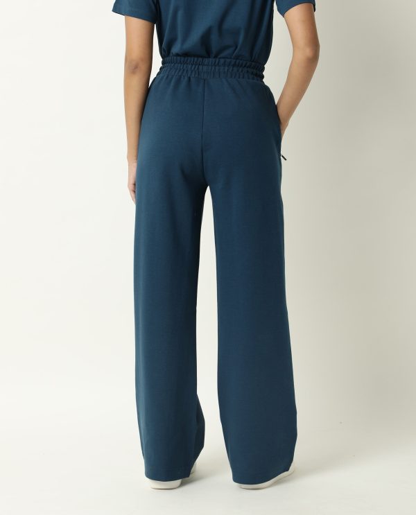 Mid Rise Ankle Length Track Pants