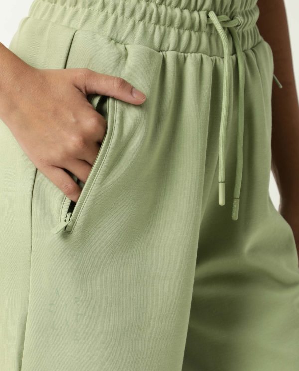 Mid Rise Ankle Length Track Pants