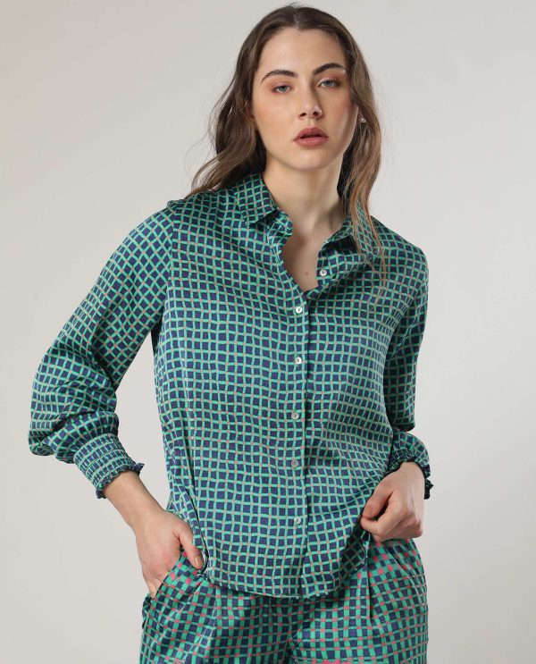 Green Polyester Fabric Full Sleeves Button Closure Shirt Collar Relaxed Fit Geometric Print Top