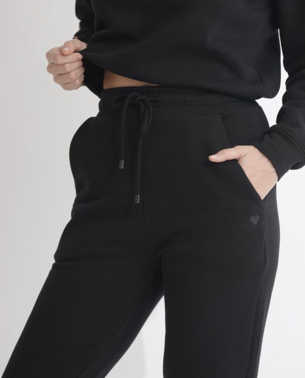 Mid Rise Ankle Length Track Pants