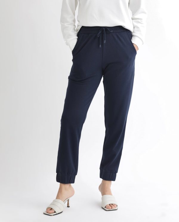 Mid Rise Ankle Length Track Pants