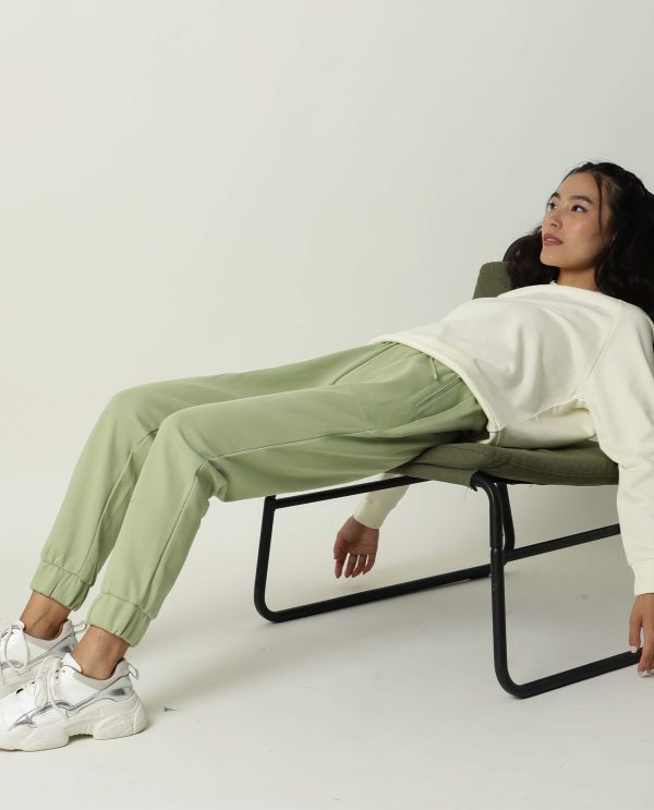 Mid Rise Ankle Length Track Pants